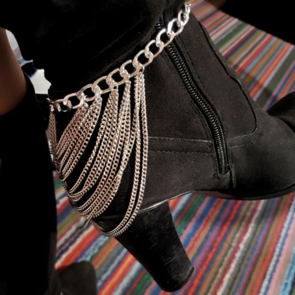 ✨3/$38 New 1 Piece Silver Layered Chain Anklet | High Heel Wedge Shoe Accessory - Picture 9 of 16